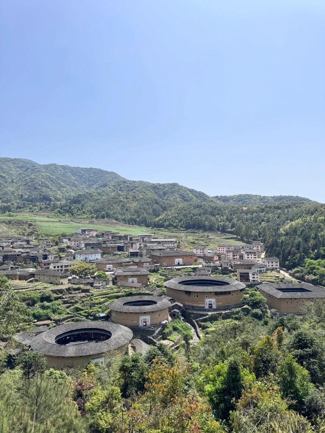 初溪土楼群